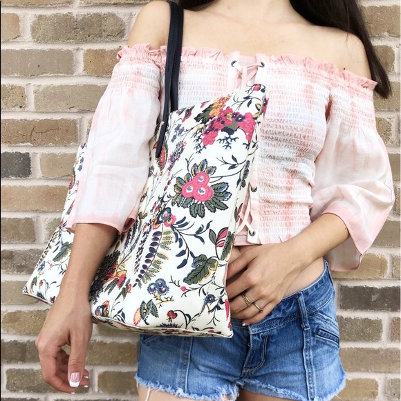 Gaby’sBagsT👜💕-Tory Burch Large Tote Flower - Picture 6 of 7